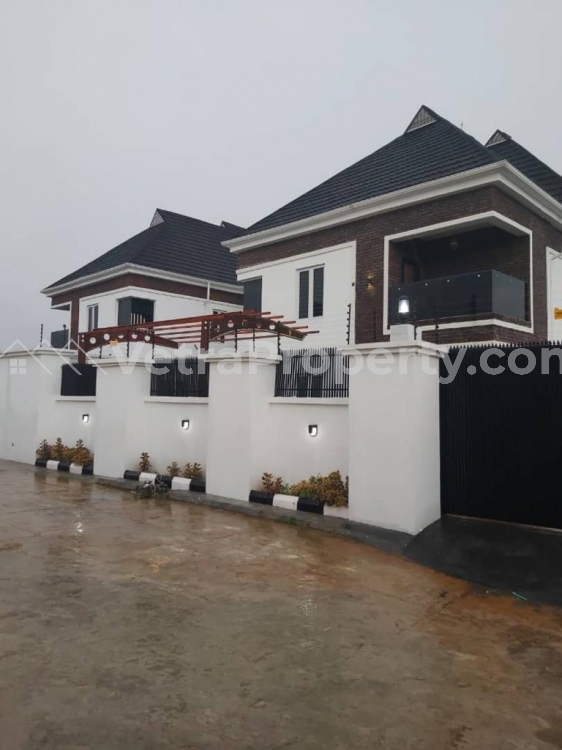  4 Bedroom Duplex....with C Of O....around Heritage Estate....60 Million Naira  4 bedroom House for Sale Ibadan Oyo Vetra  Property