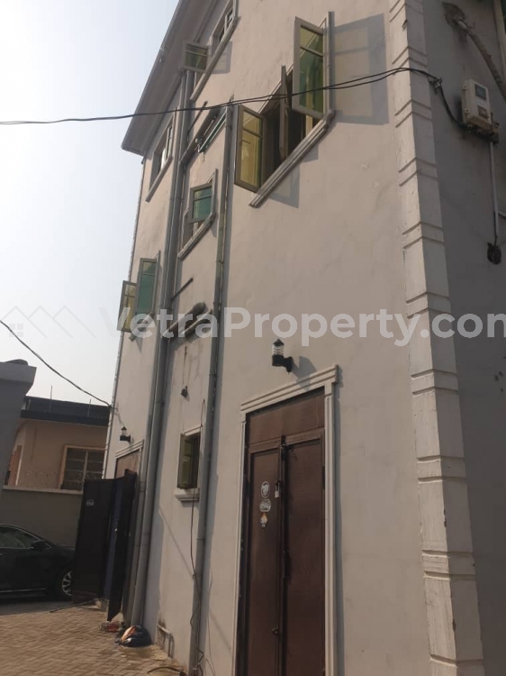  A Executive And Decent Modern 3bedroom Flat In A Block Of 6flat Upstairs  3 bedroom House for Rent Lagos Island Lagos Vetra  Property