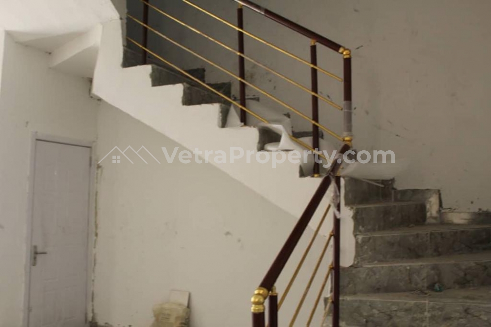 Image 1 Title