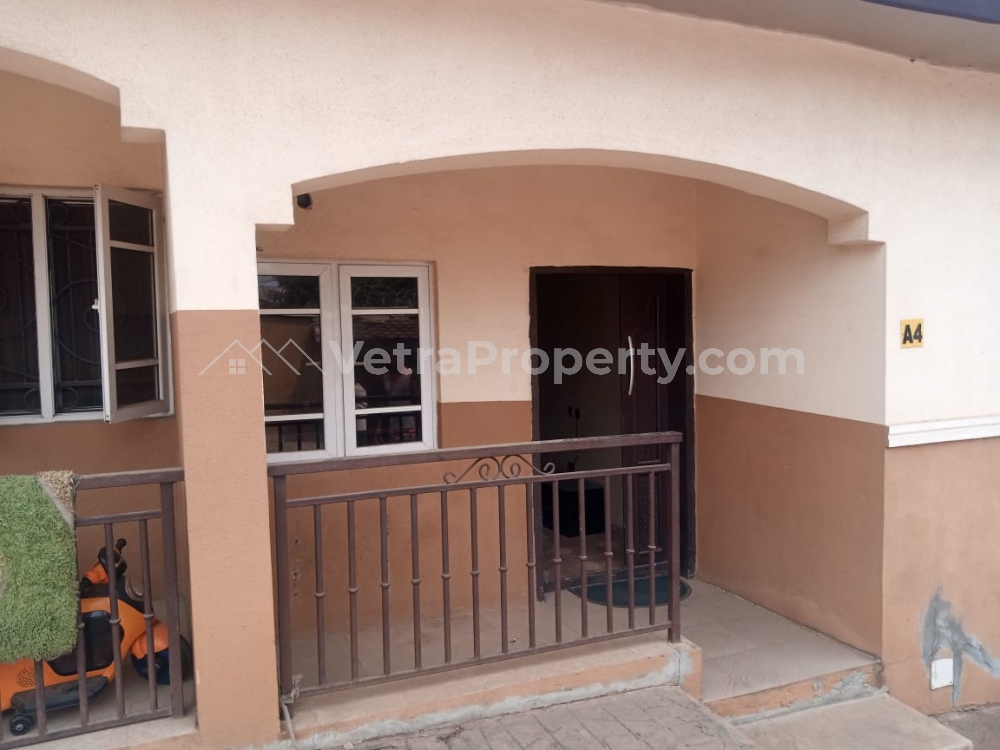  A Relatively New 2bedroom Flat @alalubosa Main G.r.a, Infant.  2 bedroom Blocks of Flats for Rent Ibadan Oyo Vetra  Property