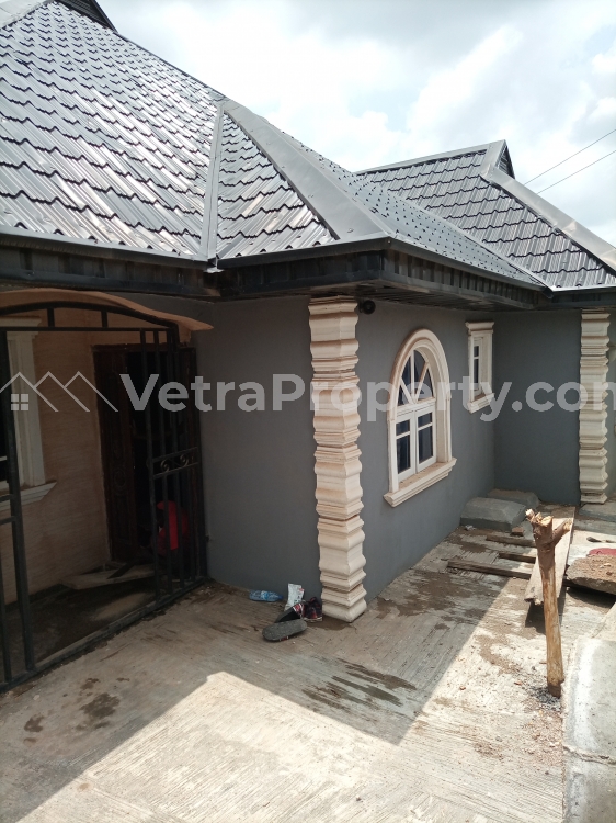  Cheap 3 Bedroom Flat. Pop All Through At Hill Top Estate, Ojurin Akobo, Ibadan.  3 bedroom Flat for Rent Ibadan Oyo Vetra  Property