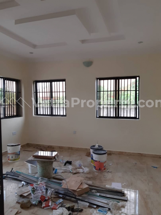  Newly Built Room And Parlour At Air Force Base Omolayo Akobo, Ibadan  Flat for Rent Ibadan Oyo Vetra  Property