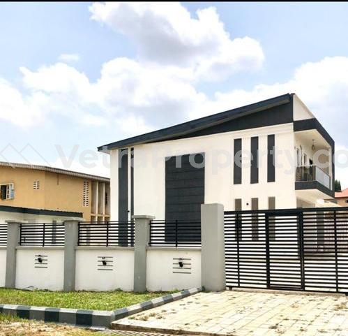  5bedroom Fully Detached Duplex Built On 2plots Of Land At Deji Akinso Street, Off Olubadan Avenue, Oluyole, Ibadan.  5 bedroom Detached Duplex for Sale Ibadan Oyo Vetra  Property