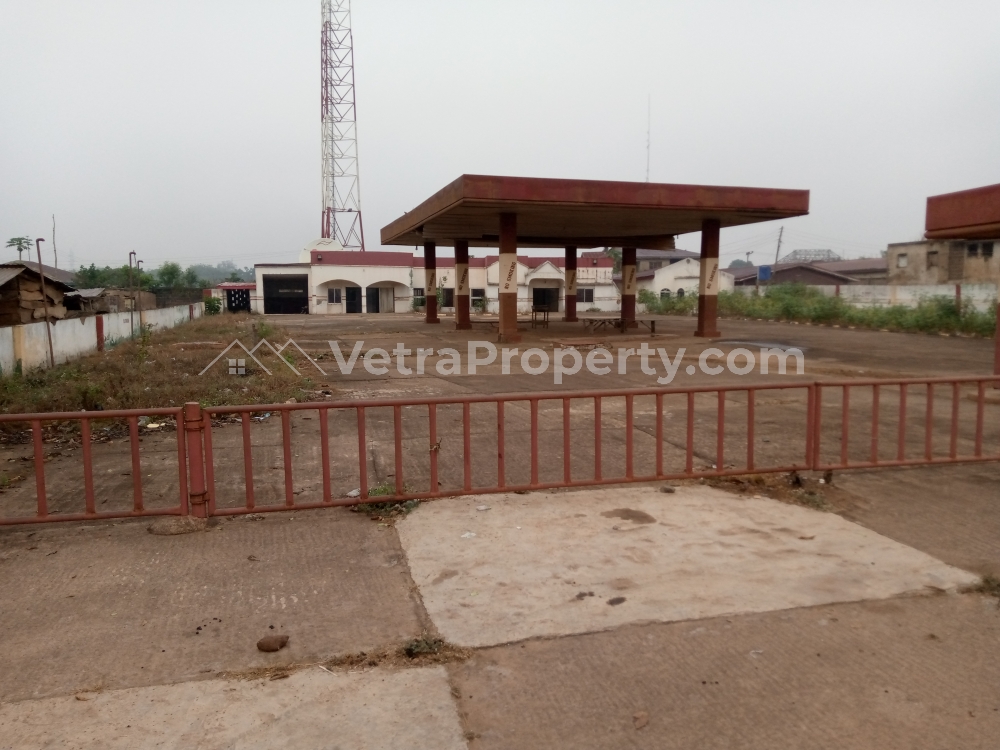  A Filling Station On 1650sqm On Major Road  Shop for Sale Ibadan Oyo Vetra  Property