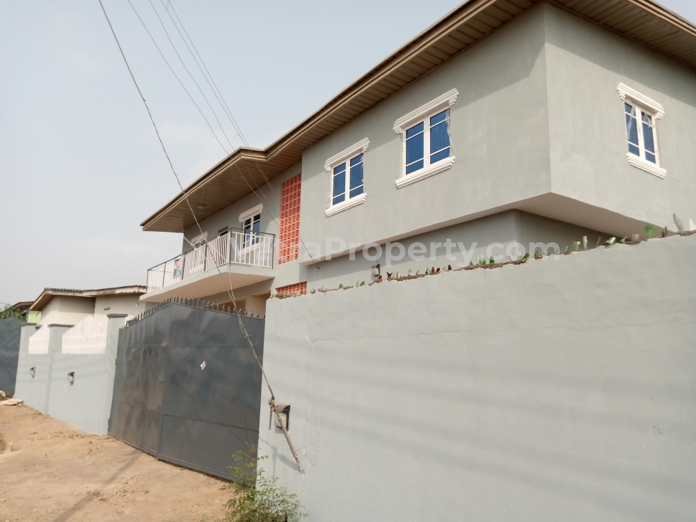  A 5 Bedroom Duplex With 2 Bedroom Bq On Main Road  5 bedroom Commercial Property for Rent Ibadan Oyo Vetra  Property