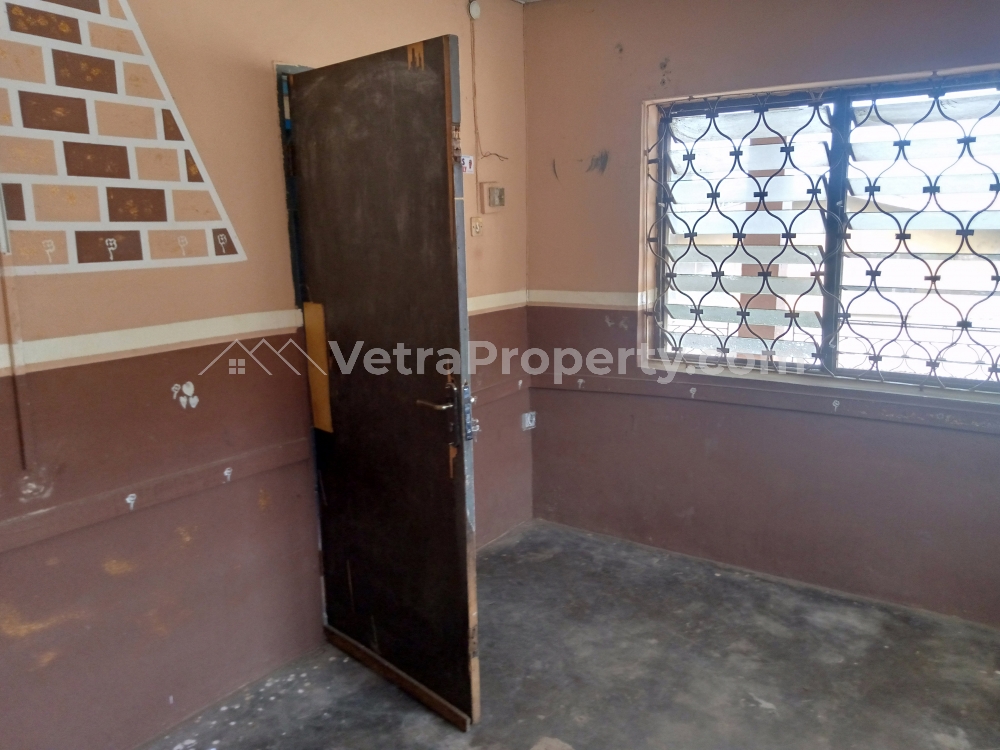  A Very Neat Ordinary Room And Parlour  2 bedroom Massionette for Rent Ibadan Oyo Vetra  Property
