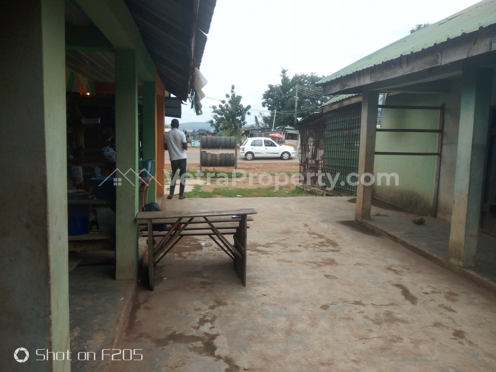 A Shop Space (nearby Main Road)  Shop for Rent Ibadan Oyo Vetra  Property