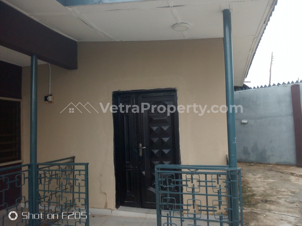  Room And Parlour Self-contained  Mini Flat for Rent Ibadan Oyo Vetra  Property