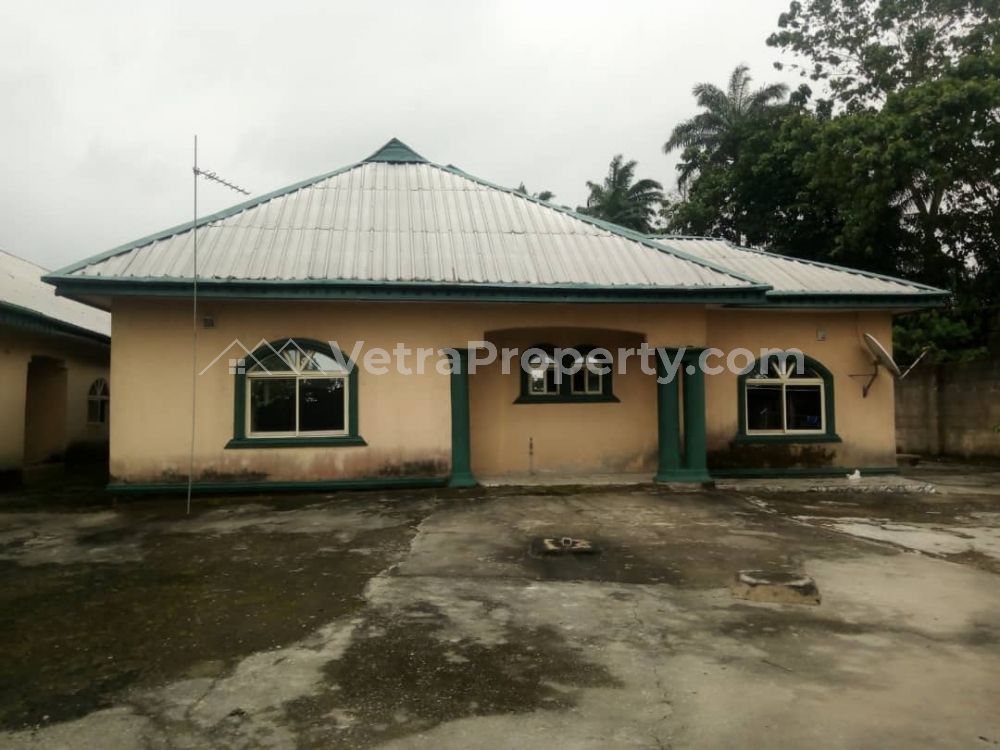  4 Bedroom Detached Bungalow.. Distress!!!  House for Sale Uyo Akwa Ibom Vetra  Property