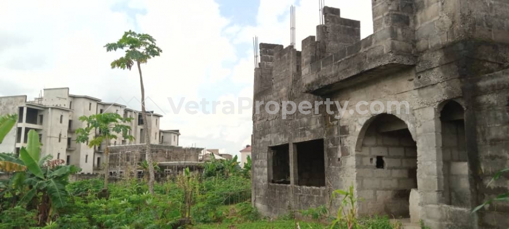  1382sqm Plot With Uncompleted 7 Bedroom Duplex In Uyo  1,823 Meter Square of Land for Sale Uyo Akwa Ibom Vetra  Property