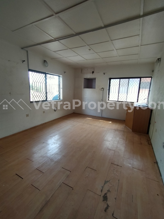 Self-contained  Mini Flat for Rent Lekki Lagos Vetra  Property