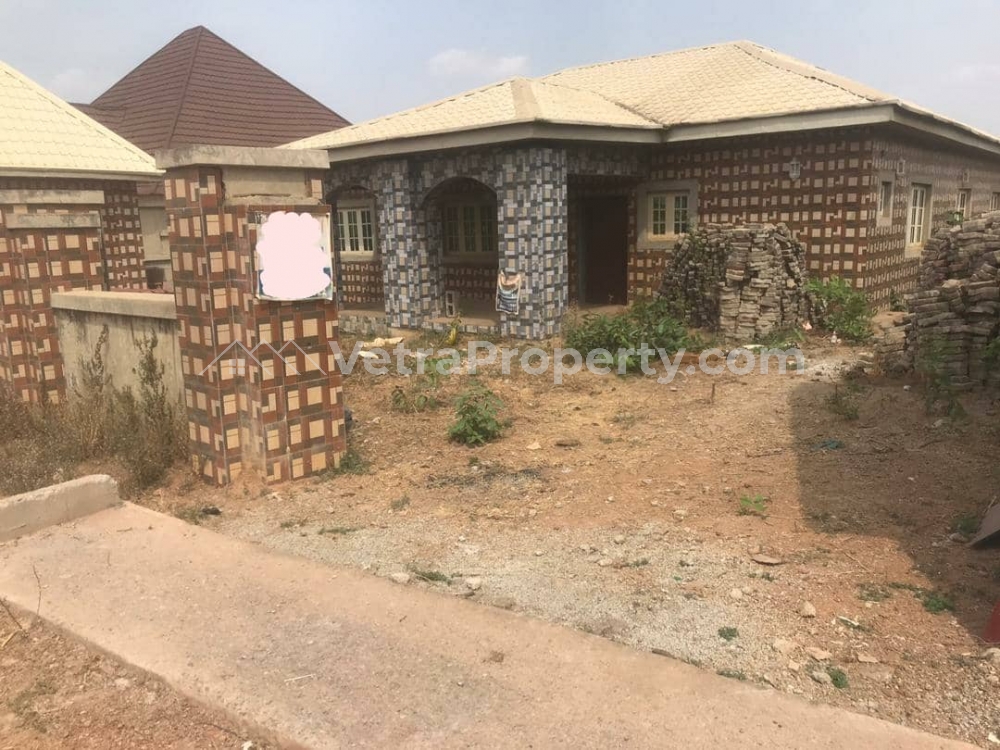  Detached 3bedroom Bungalow With 1bedroom B/q For Sale In Sunnyvale.  3 bedroom Detached Bungalow for Sale Lokogoma Abuja Vetra  Property