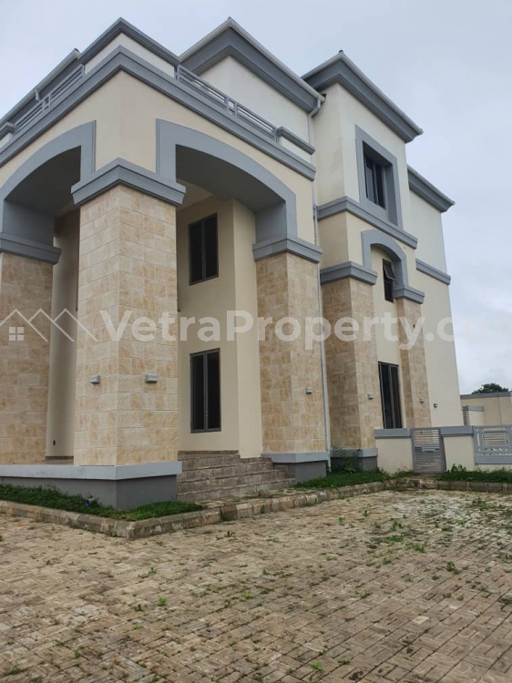  Detached 6bedroom Duplex With B/q And Swimming Pool For Sale In Guzape.  6 bedroom Detached Duplex for Sale Guzape Abuja Vetra  Property