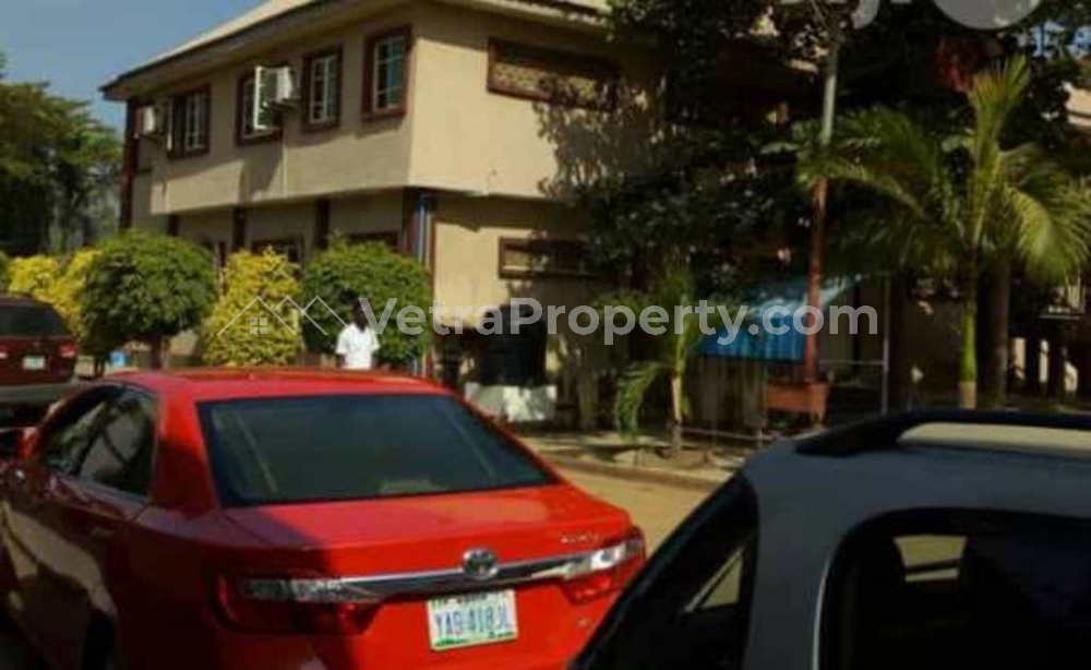 Image 1 Title