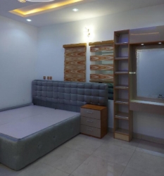 Image 1 Title