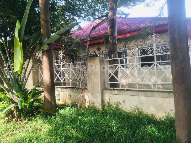  To Let 3 Bedroom Detached Bungalow With A Room Bq Service With Air Condition  3 bedroom Detached Bungalow for Rent Nbora Abuja Vetra  Property