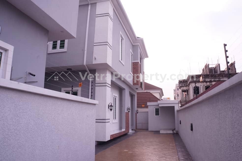 Image 1 Title