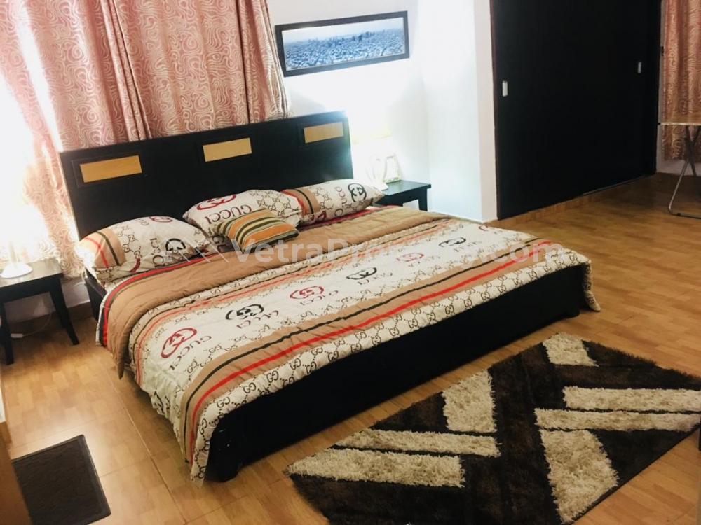 Image 1 Title