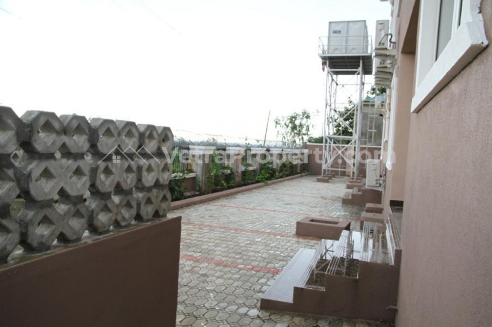 Image 1 Title