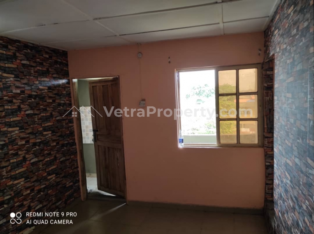  Lovely Roomself Contain Upstairs At Obadina Street Abule Oja Yaba... 350k 1yr Rent  Self Contain for Rent Yaba Lagos Vetra  Property