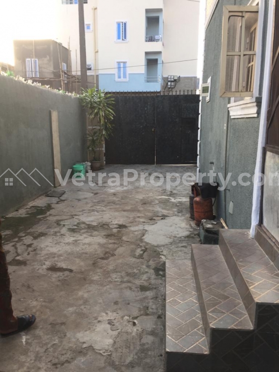  Very Decent 2bedroom Flat At Mosuro Street, Abule Oja, Yaba. 2toilets/2baths With Wardrobe, Car Park Space, Self Prepaid Meter. 800k Per Annum, Total Package Is 1,160,000. Note: Decent And Corporate Family Needed. Pictures Available On Request  2 bedroom Shared Apartment for Rent Yaba Lagos Vetra  Property