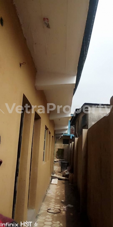 Brand New Mini Flat Rent 500k With Pop,fence Round,gates Spacious Near N Very Standard And Big.  Mini Flat for Rent Shomolu Lagos Vetra  Property