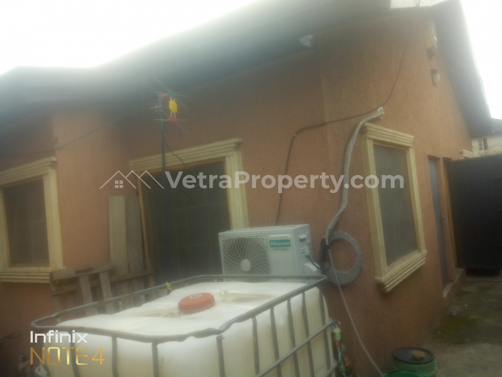  Just Out Lovely Miniflat In A Bungalow At Odunlami Str Shomolu Lagos. 400k Per Annum X 1year Rent  Mini Flat for Rent Shomolu Lagos Vetra  Property