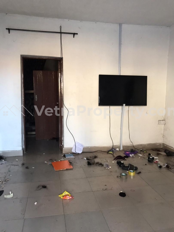 Just Out..??to Let Two Bedroom Apartment All Rooms Ensuite Ground Floor. . Rent.700k. A Cheap Room Self Apartment Rent:150k. Location: Akoka  2 bedroom Flat for Rent Yaba Lagos Vetra  Property