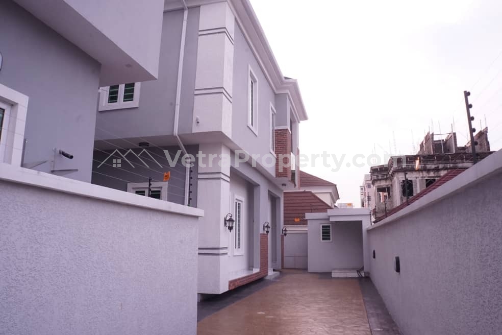 Image 1 Title