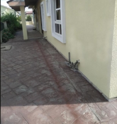 Image 1 Title
