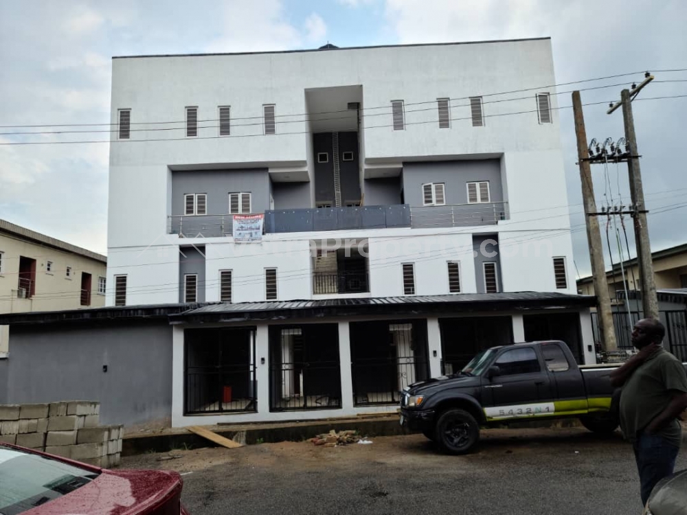  4,BEDROOM SEMI DETACHED DUPLEX  4 bedroom House for Sale Ikeja Lagos Vetra  Property