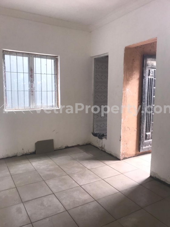  Newly built pop finished and spacious room self contain  Flat for Rent Yaba Lagos Vetra  Property