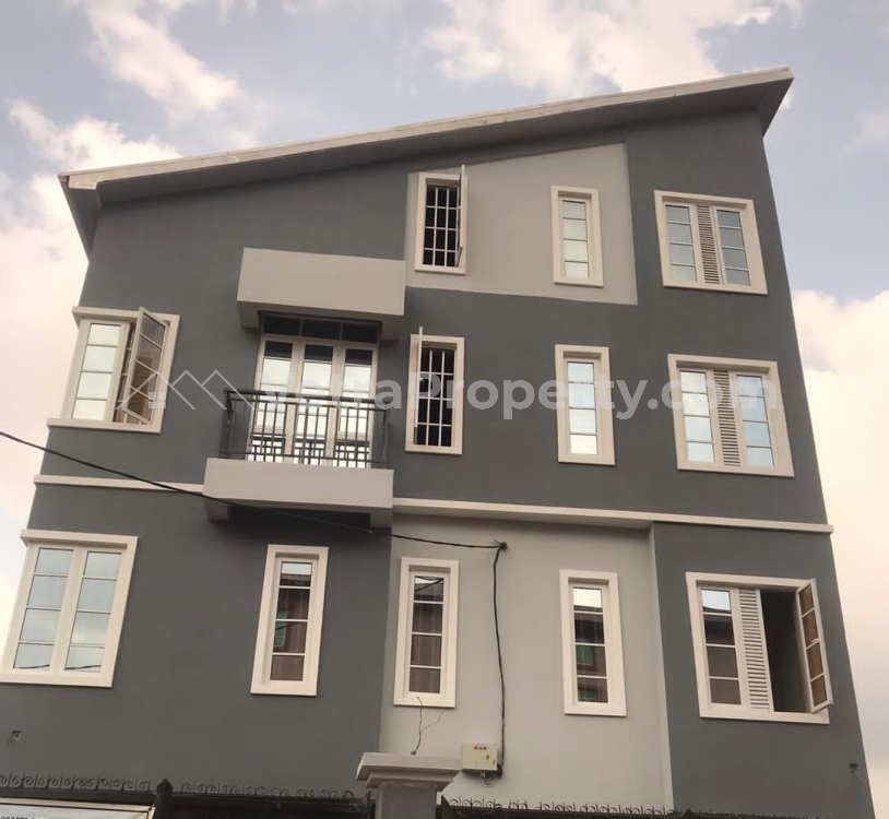  Newly built spacious Mini flat with 2 toilet in a serene environment  Flat for Rent Shomolu Lagos Vetra  Property