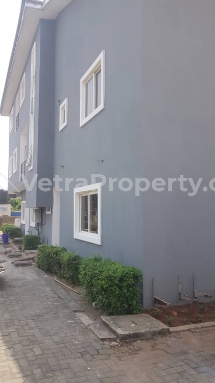  3 Bedroom flat to let inside an estate in ikate for 3.5M  House for Rent Lekki Lagos Vetra  Property