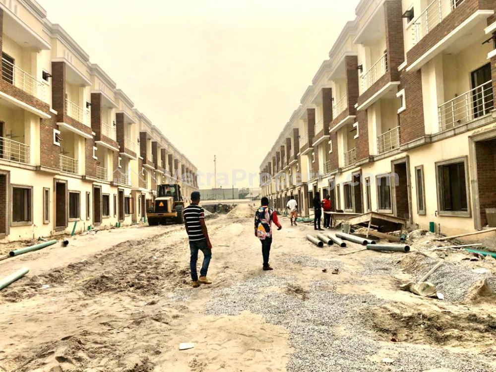  1 unit of 4bedroom terrace Off Admiralty Way, Lekki Phase 1. Asking price: 140m (slightly negotiable)  House for Sale Lekki Lagos Vetra  Property