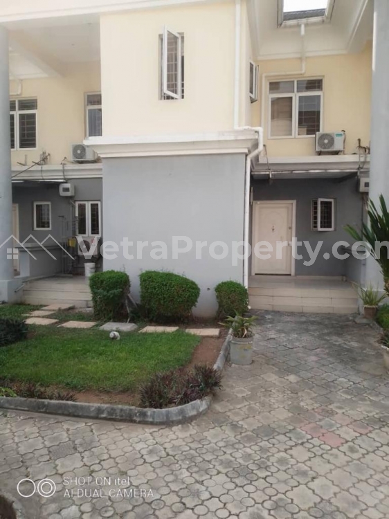  3 bed in Oniru for N50,000 per night. No pool/gym.  House for Short let Victoria Island Lagos Vetra  Property