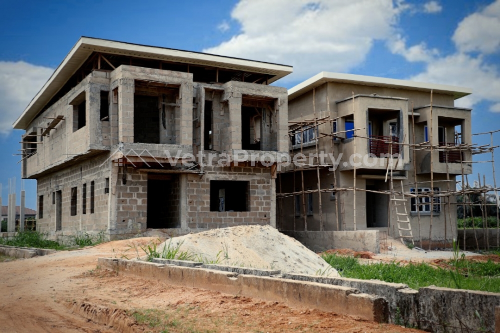  3BEDROOM APARTMENT/ SERVICED PLOTS SELLING QUEENS GARDEN ESTATE ISHERI-NORTH GRA  3 bedroom House for Sale Kosofe Ikosi Lagos Vetra  Property