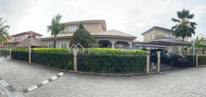 Image 1 Title