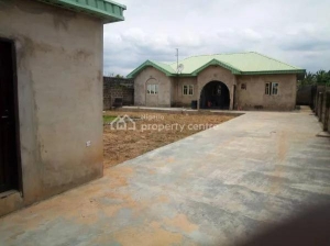 3 Bedroom Detached Bungalow. 3 bedroom Detached Bungalow for Sale Obafemi Owode Ogun Vetra  Property