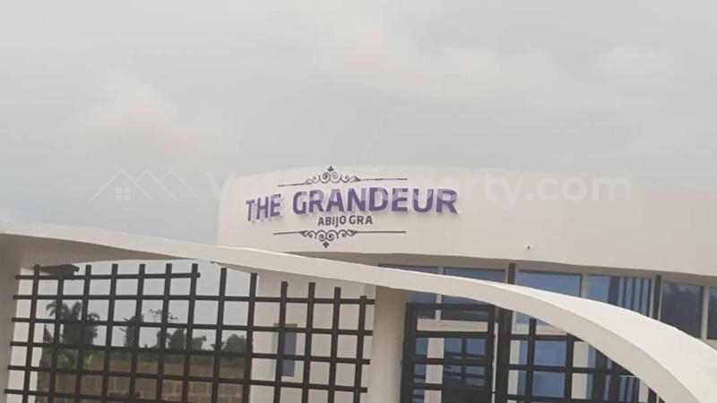  THE GRANDEUR ABIJO GRA LEKKI PLOT OF LAND SELLING ON A DISTRESS PRICE  Land for Sale Ajah Lagos Vetra  Property