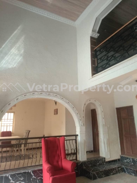 Image 1 Title