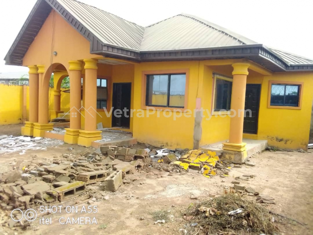  Very Nice And Clean 4 Bedroom Bungalow On A Full Plot Of Land For Sale At Ayobo. Ipaja  House for Sale Ipaja Lagos Vetra  Property