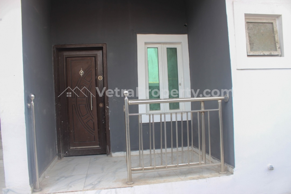 Image 1 Title