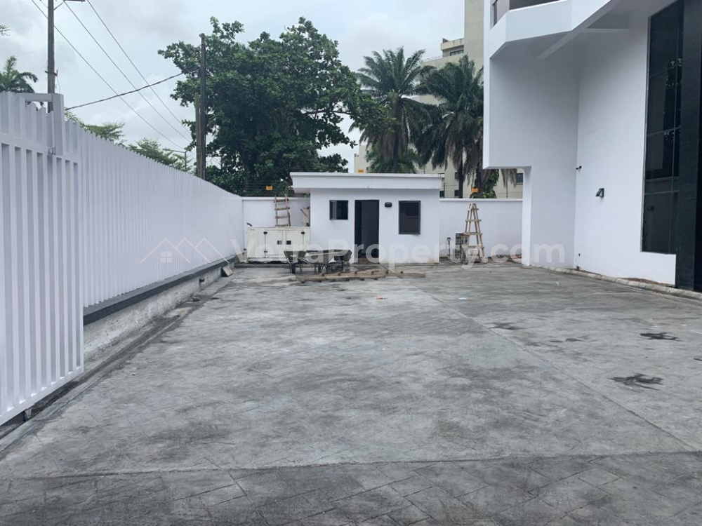 Image 1 Title