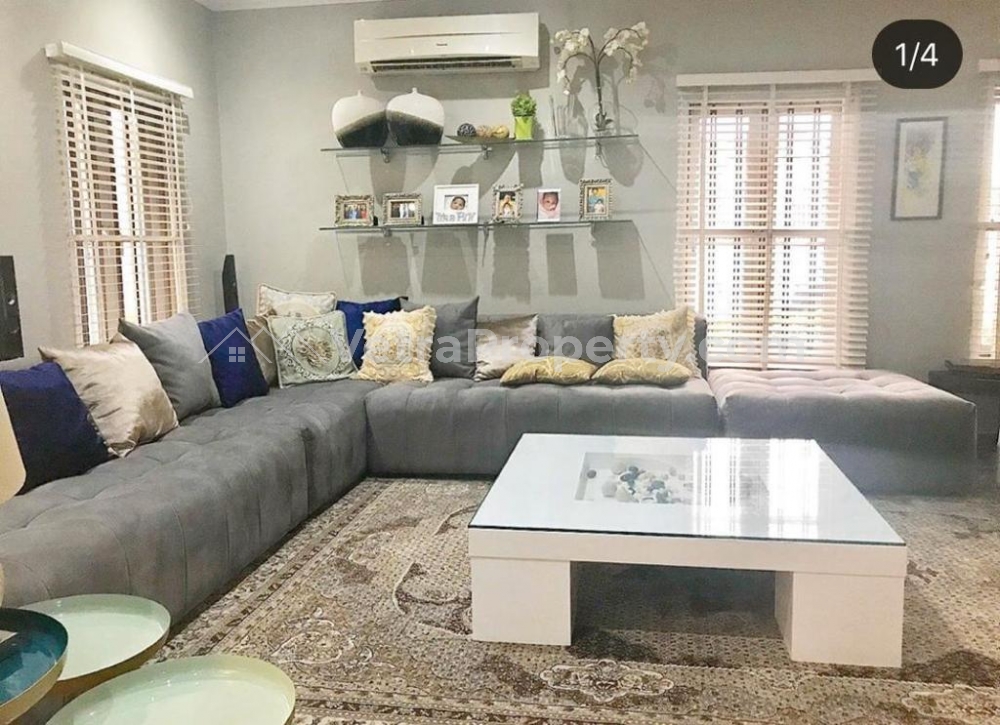 Image 1 Title