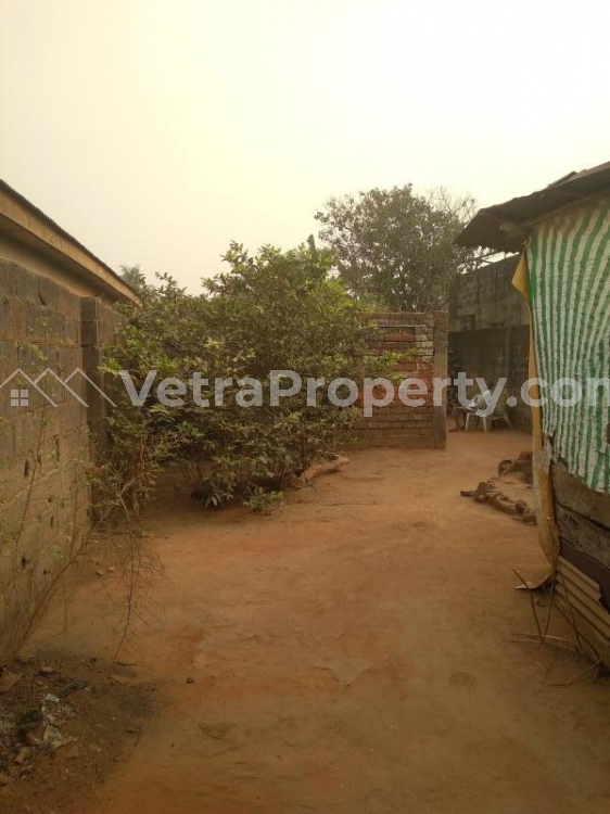  350sqm of land for sale at off Thuraya bus stop, loburo Mowe  Land for Sale Obafemi Owode Ogun Vetra  Property