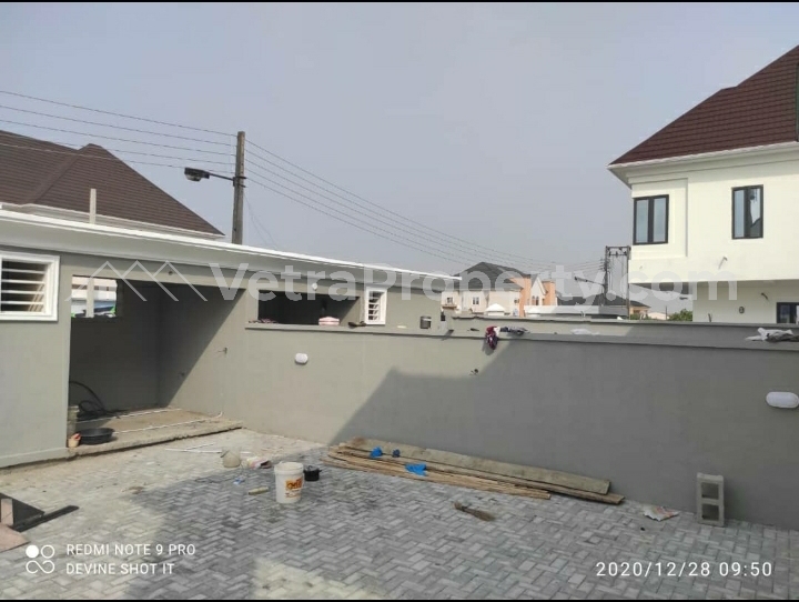 Image 1 Title