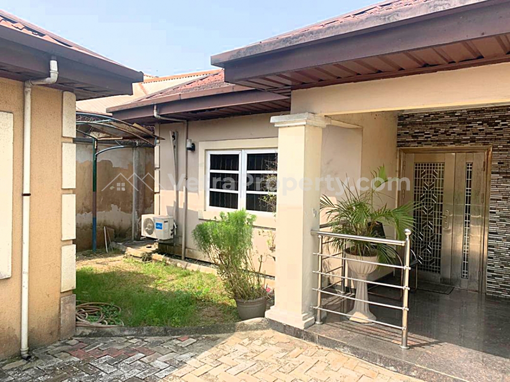  Furnished 3 Bedrooms Bungalow with 2 Rooms Bq On 1&frac12; Plots Of Land  3 bedroom House for Sale Port Harcourt Rivers Vetra  Property