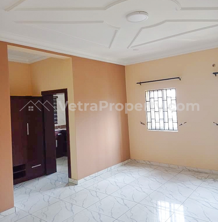  Big Elegant Self Contain With P.O.P Ceilings, Large Wardrobe, Kitchen Cabinet & Blinds  Flat for Rent Port Harcourt Rivers Vetra  Property