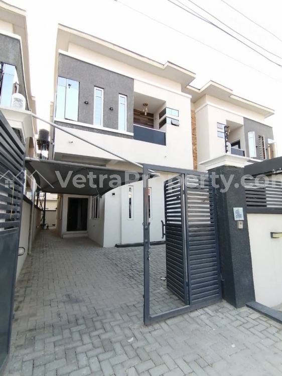  A newly built fit to taste 4 bedroom semi detached duplex, all ensuite, fitted kitchen, ample car park and in an secured estate  4 bedroom House for Sale Lekki Lagos Vetra  Property